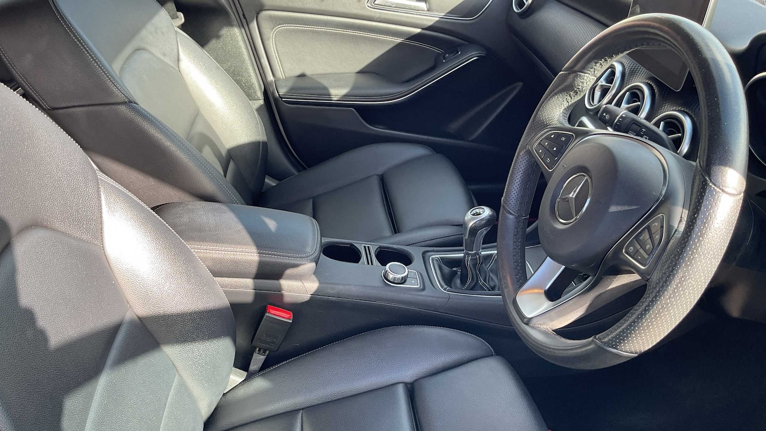 Used Mercedes-Benz A-Class 2017 for sale - 76587615: Photo 10