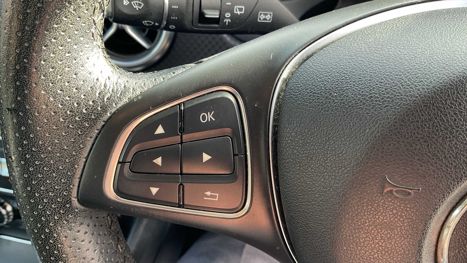 Used Mercedes-Benz A-Class 2017 for sale - 76587615: Photo 22