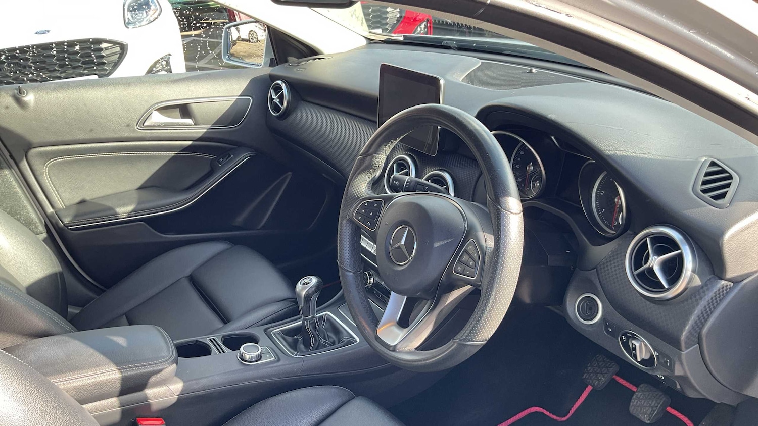 Used Mercedes-Benz A-Class 2017 for sale - 76587615: Photo 9