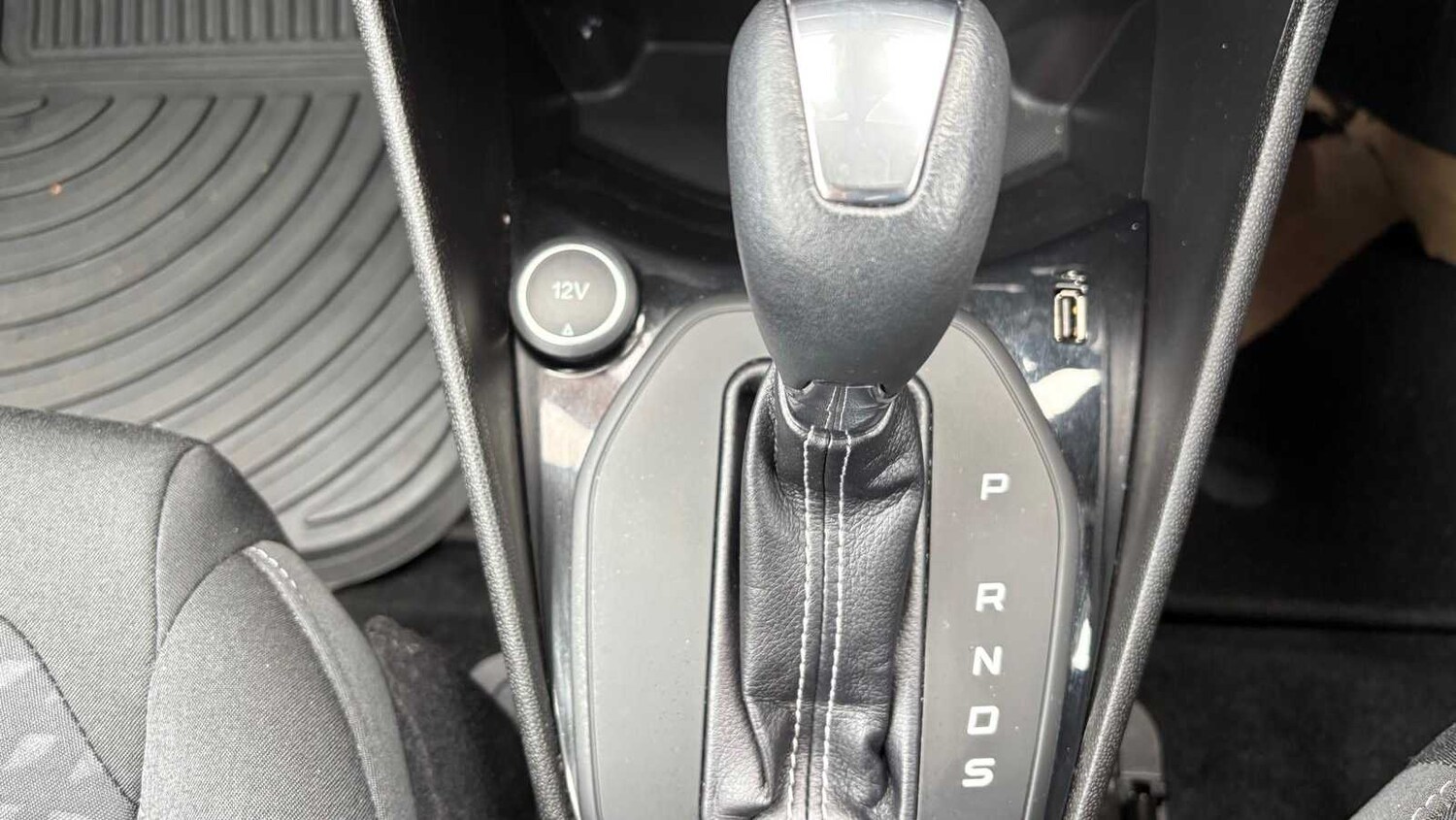 Used Ford Fiesta 2018 for sale - 77698845: Photo 13