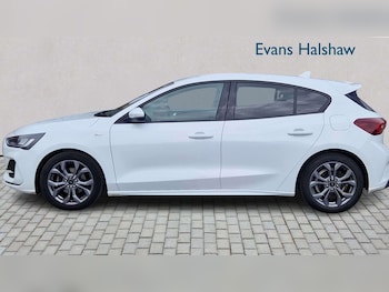 Used Ford Focus 2023 for sale - 78686371: Photo