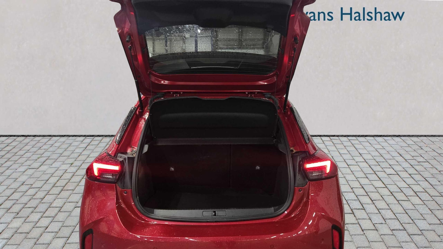 Used Vauxhall Corsa 2023 for sale - 76955166: Photo 2