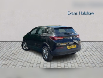 Used Vauxhall Grandland X 2018 for sale - 79511460: Photo