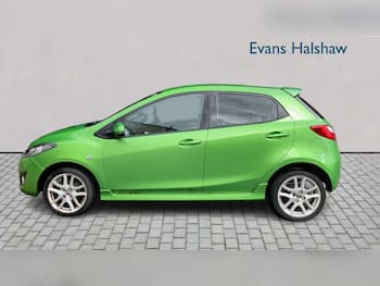 Used Mazda Mazda2 2013 for sale - 79702747: Photo