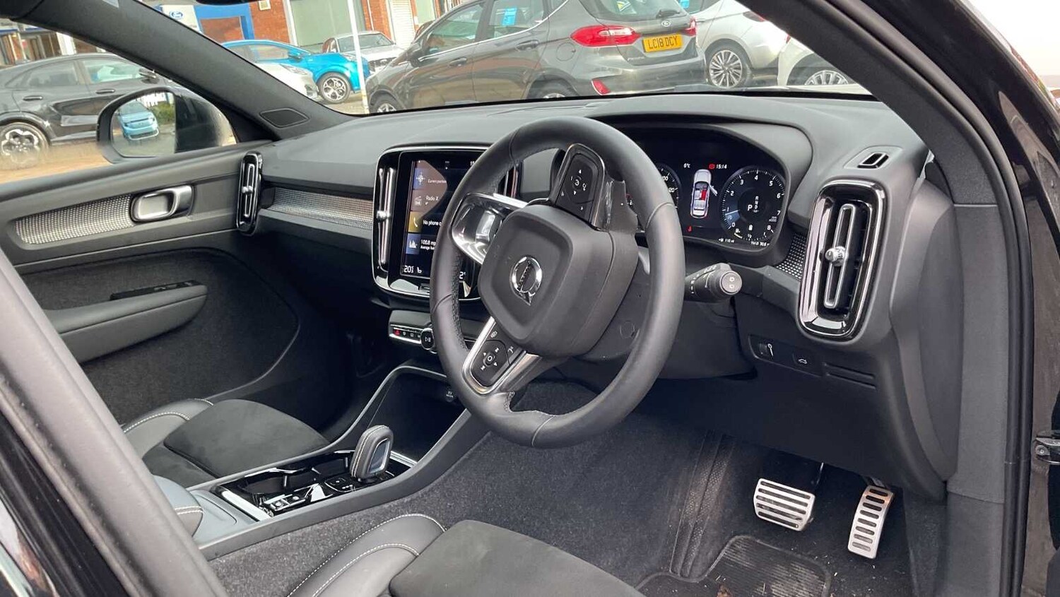 Used Volvo XC40 2021 for sale - 77561080: Photo 7