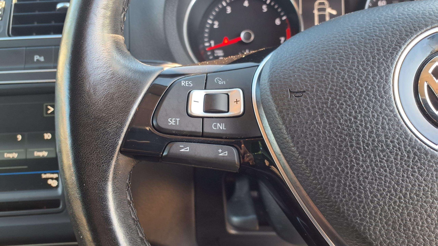 Used Volkswagen Polo 2018 for sale - 75818446: Photo 23