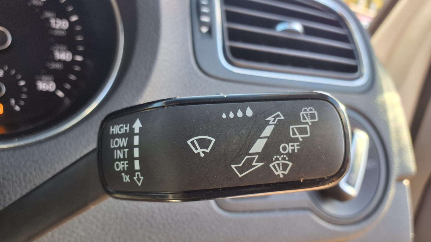 Used Volkswagen Polo 2018 for sale - 75818446: Photo 33