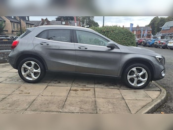 Used Mercedes-Benz GLA 2018 for sale - 76125884: Photo 2