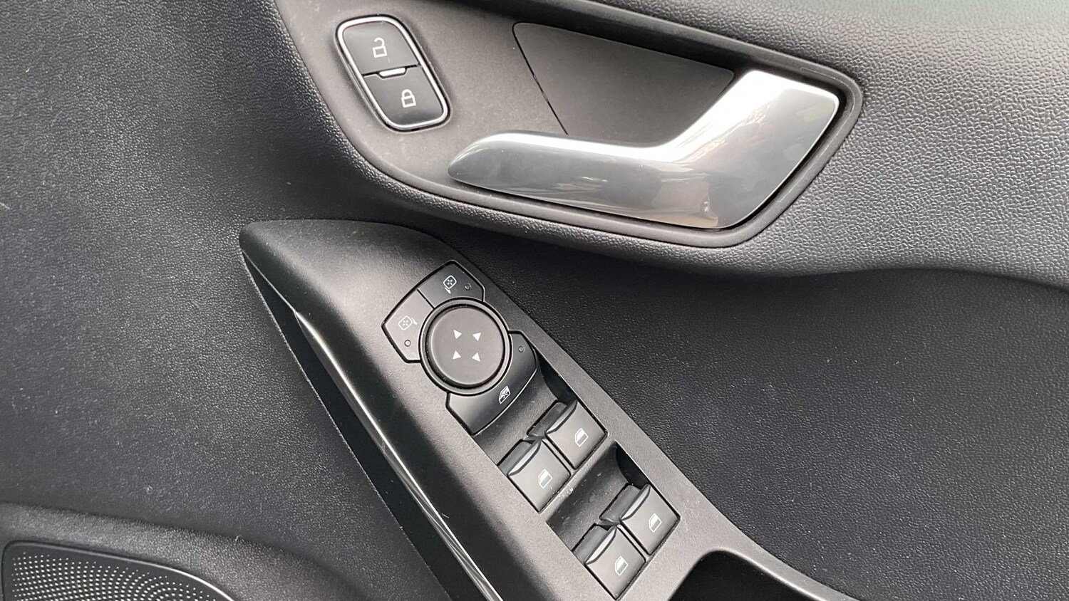 Used Ford Fiesta for sale - 78104395: Photo 9