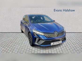 Used Renault Clio 2023 for sale - 77134811: Photo