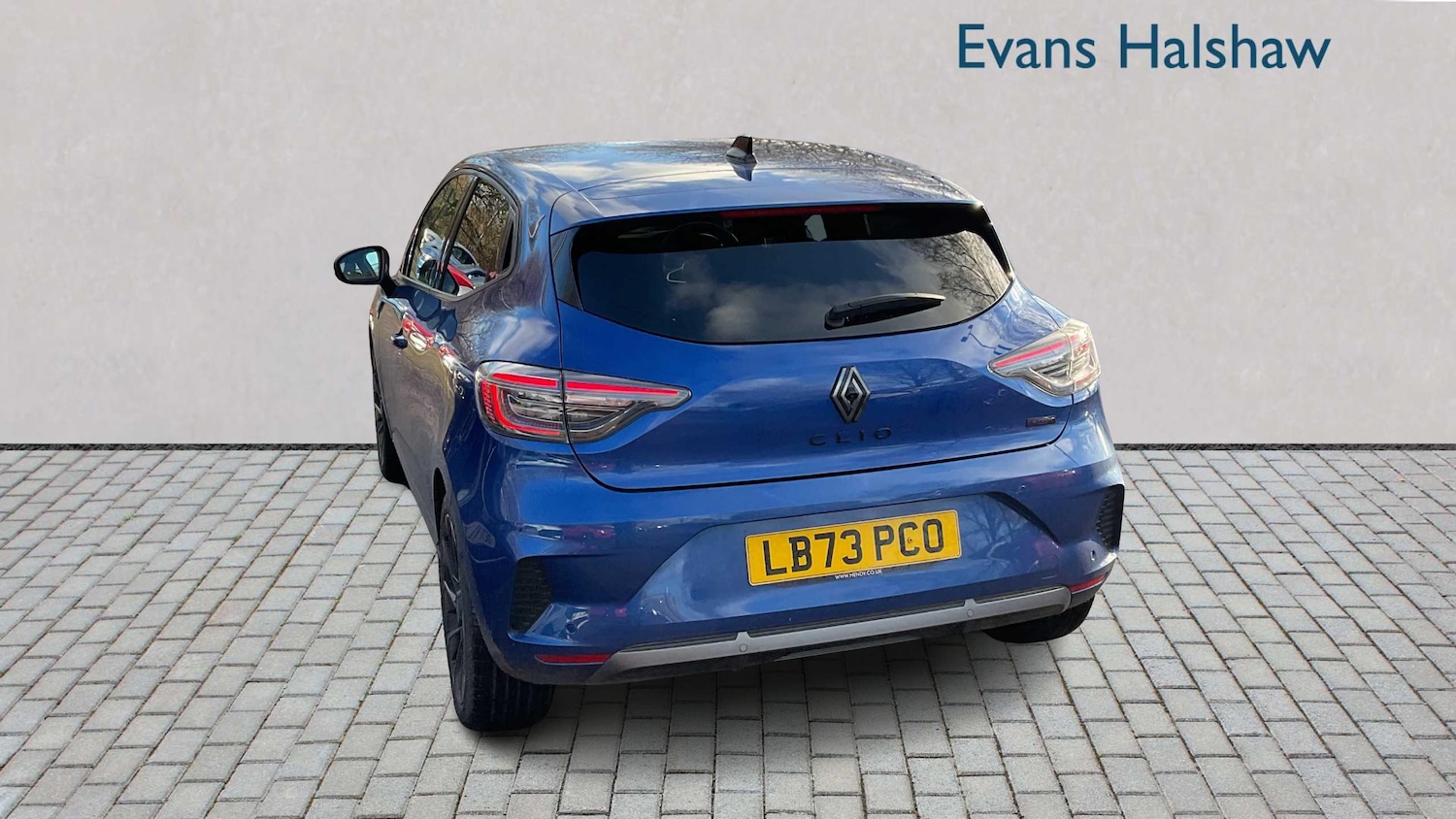 Used Renault Clio 2023 for sale - 77134811: Photo 4