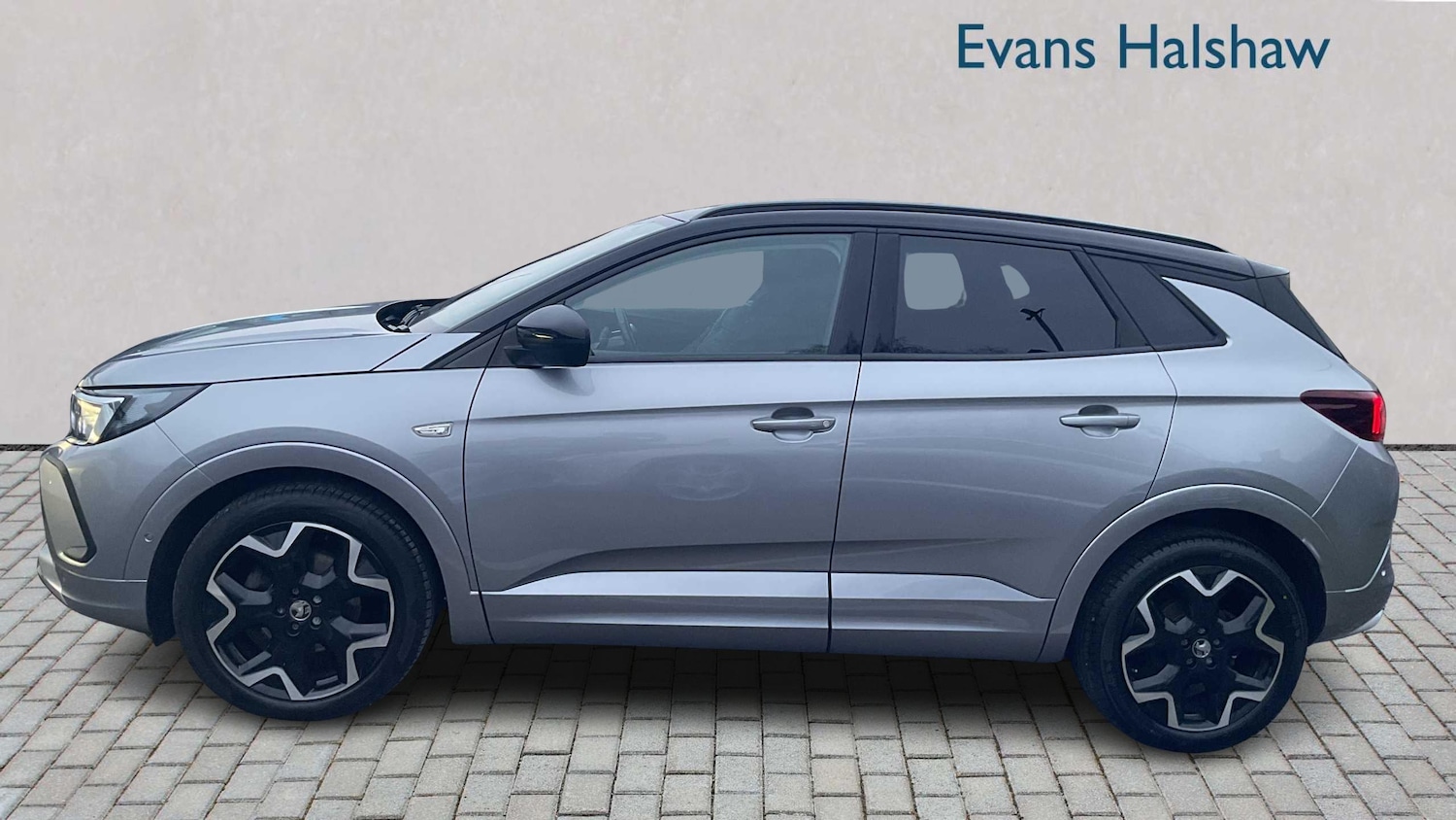 Used Vauxhall Grandland 2022 for sale - 77333864: Photo 3