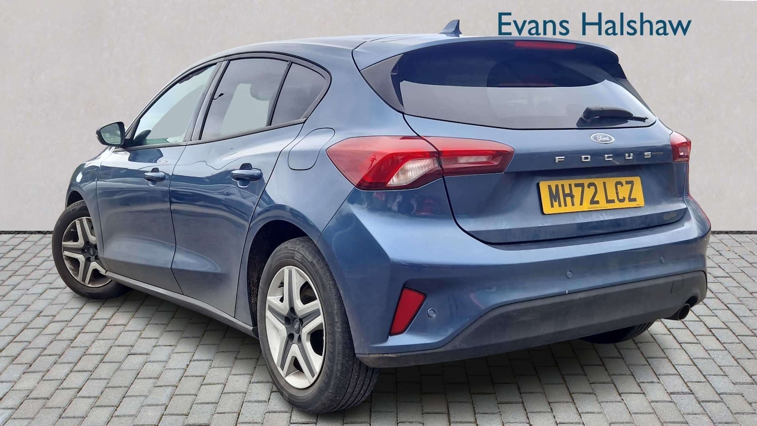 Used Ford Focus 2023 for sale - 77810961: Photo 2