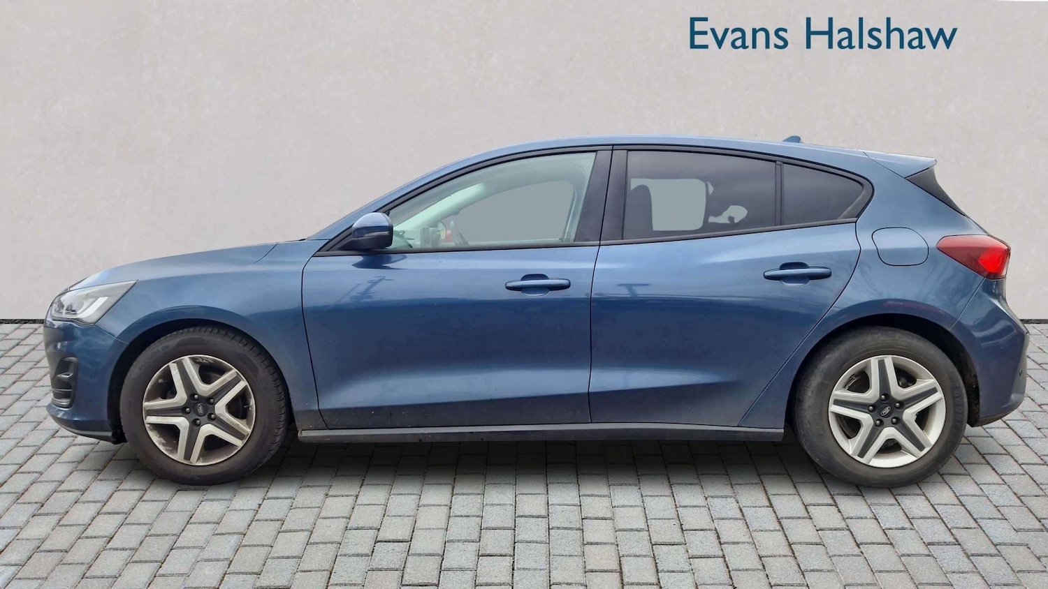 Used Ford Focus 2023 for sale - 77810961: Photo 3