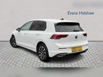 Used Volkswagen Golf 2022 for sale - 77996182: Photo