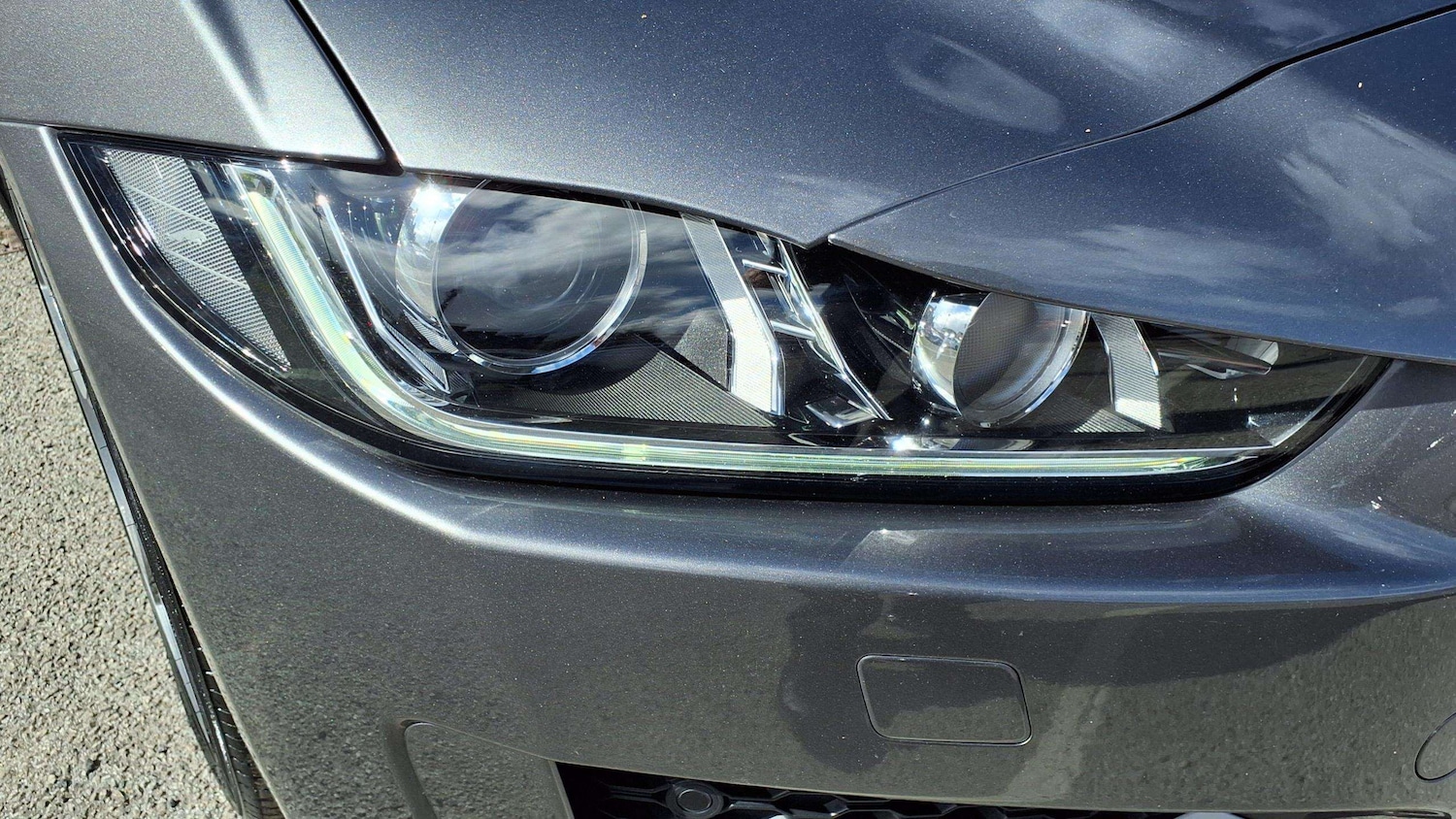 Used Jaguar XE 2017 for sale - 76170115: Photo 10
