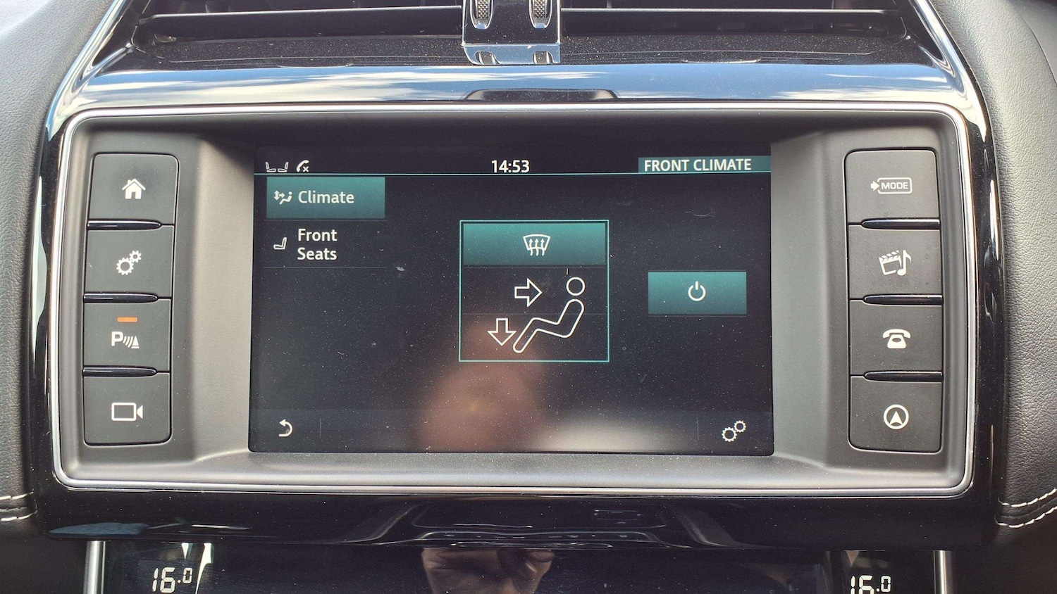 Used Jaguar XE 2017 for sale - 76170115: Photo 30