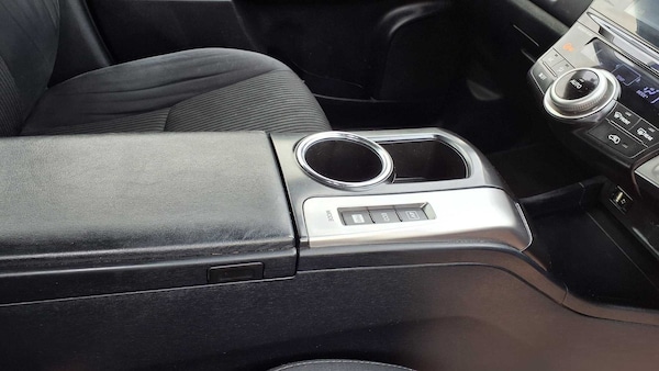 Used Toyota Prius+ 2020 for sale - 76218246: Photo 14