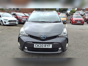 Used Toyota Prius+ 2020 for sale - 76218246: Photo 3