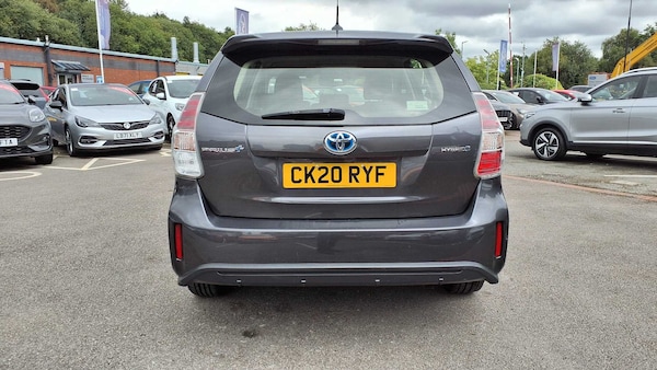 Used Toyota Prius+ 2020 for sale - 76218246: Photo 5