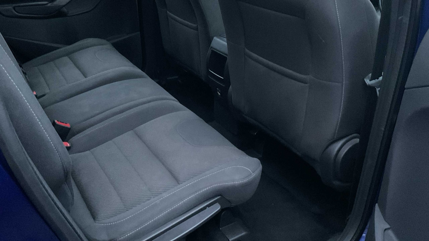 Used Ford Kuga 2015 for sale - 76575954: Photo 8