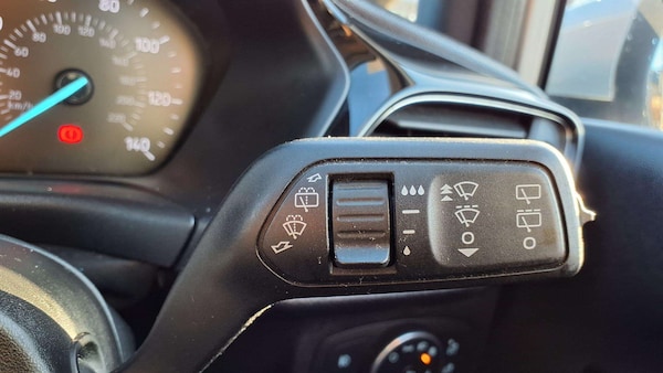 Used Ford Fiesta 2017 for sale - 76252201: Photo 24