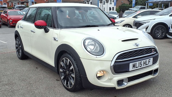 Used MINI Hatch 2015 for sale - 76286232: Photo 1