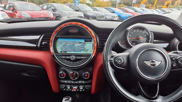 Used MINI Hatch 2015 for sale - 76286232: Photo 5