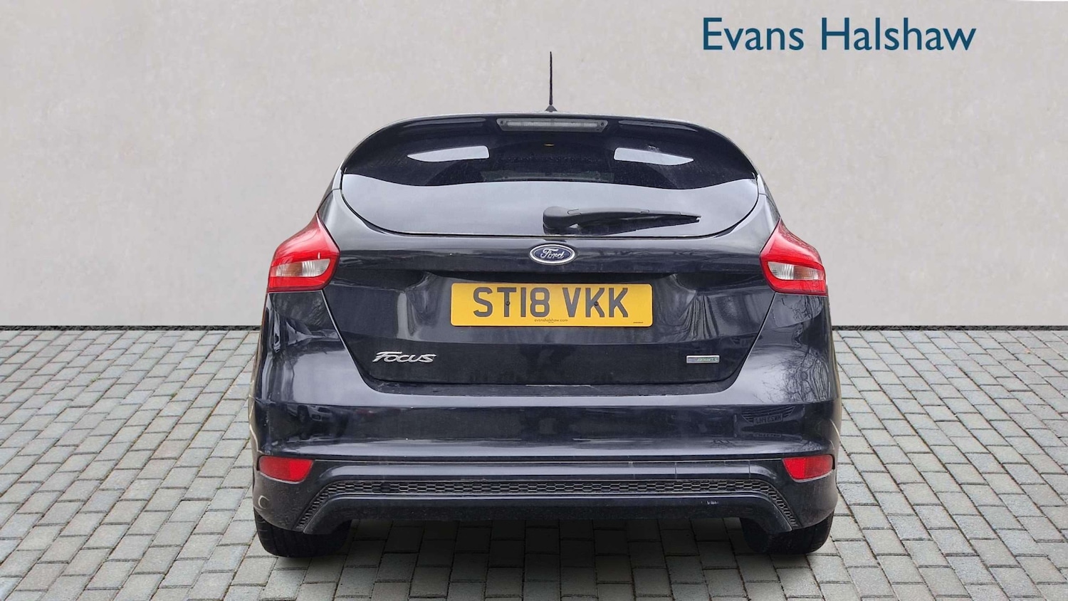 Used Ford Focus 2018 for sale - 77810969: Photo 4