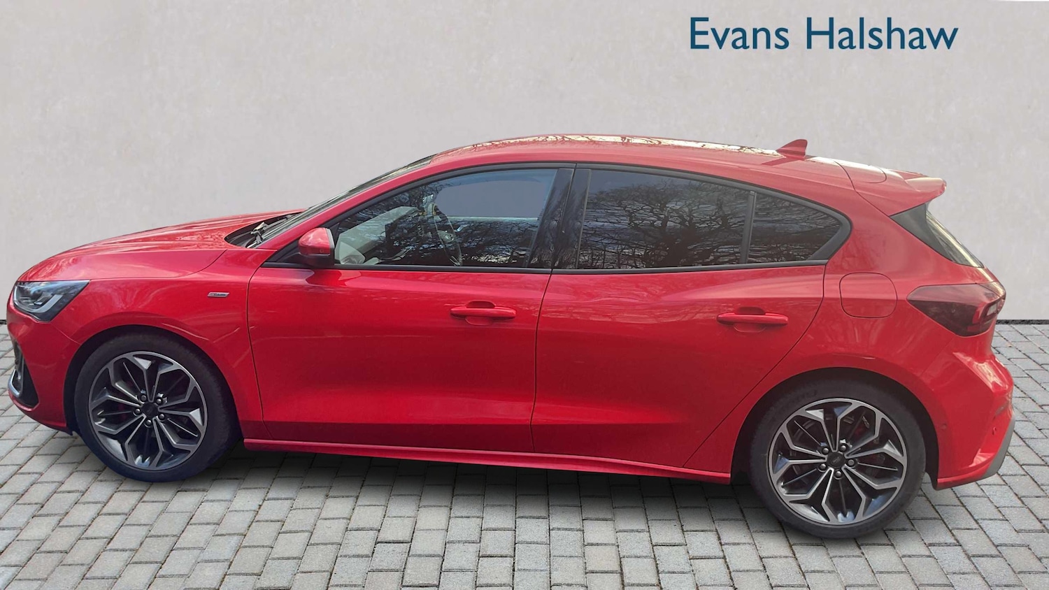 Used Ford Focus 2022 for sale - 77414659: Photo 3