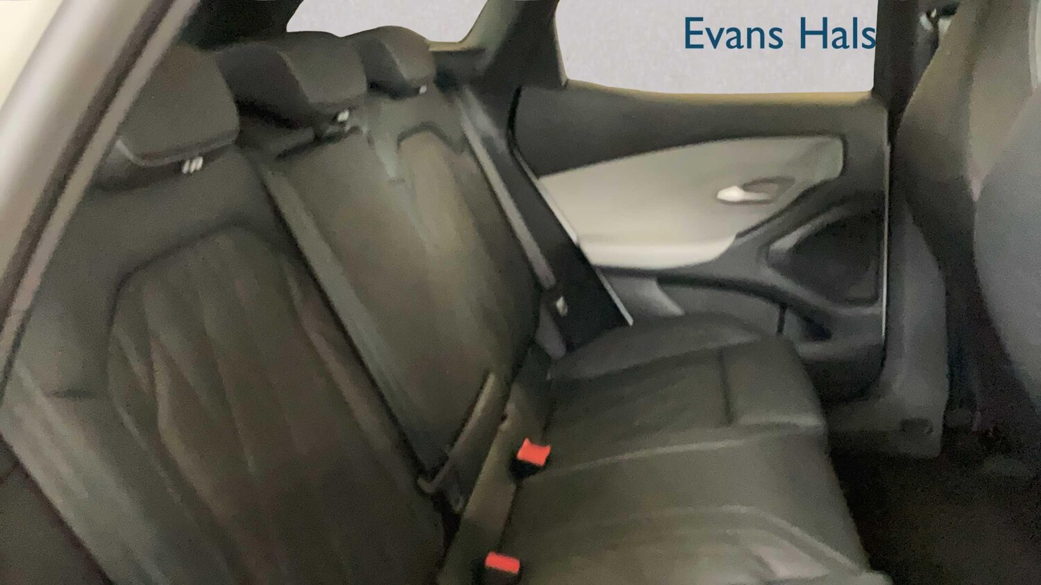 Used Ford Explorer 2025 for sale - 77561069: Photo 10