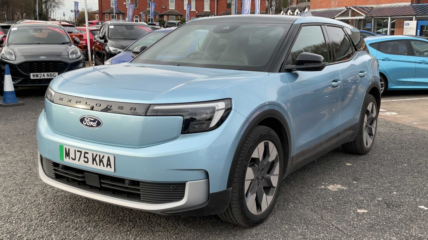 Used Ford Explorer 2025 for sale - 77561069: Photo 3