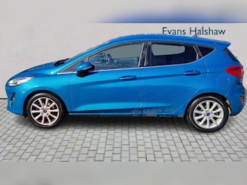 Used Ford Fiesta 2017 for sale - 77741043: Photo