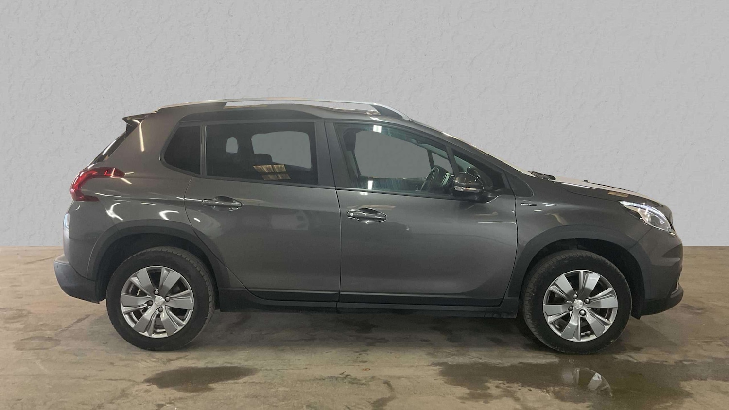 Used Peugeot 2008 2019 for sale - 76373704: Photo 2