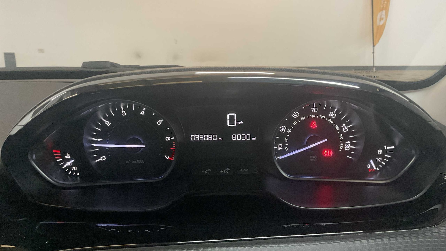 Used Peugeot 2008 2019 for sale - 76373704: Photo 32