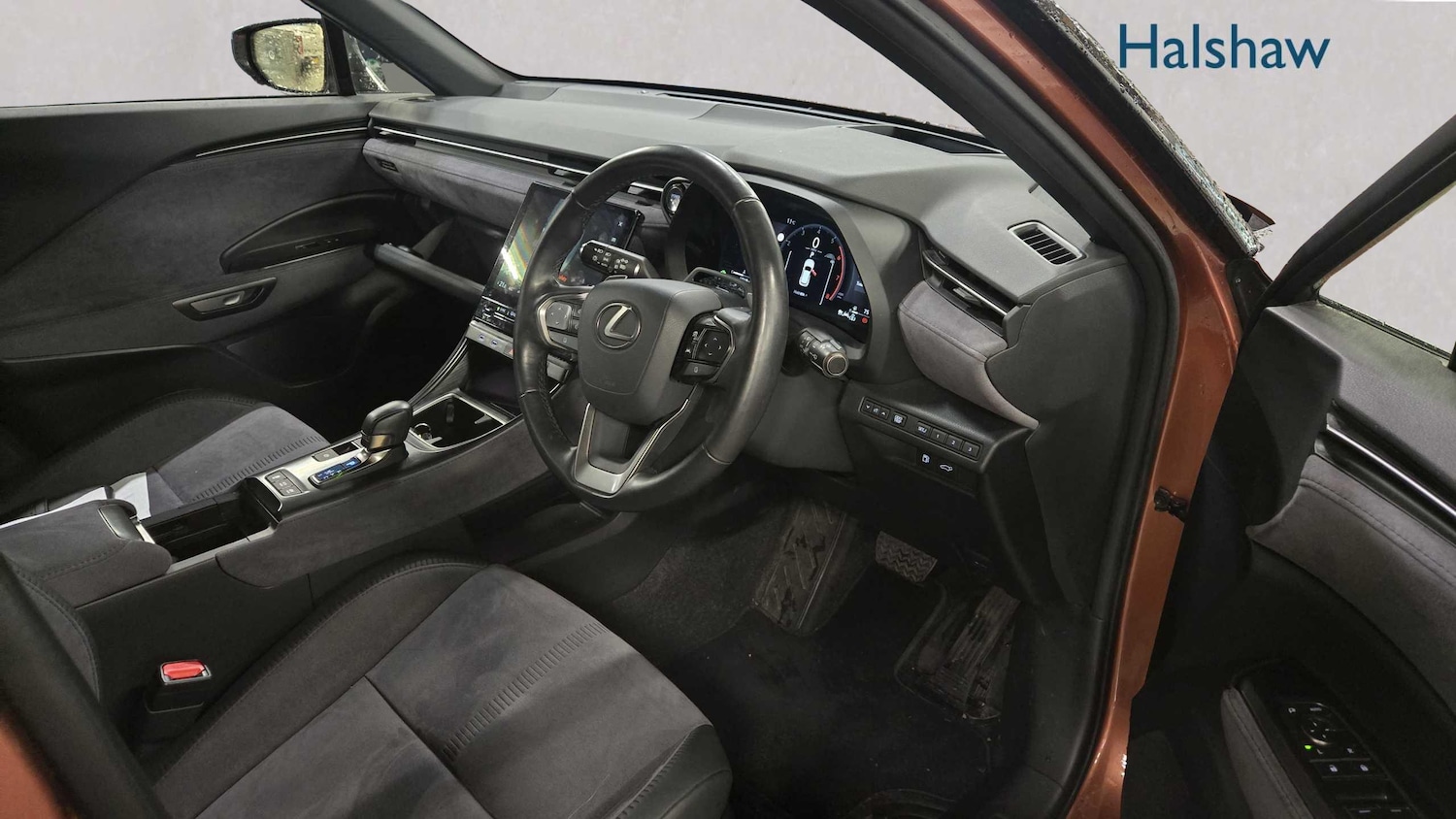 Used Lexus LBX 2024 for sale - 76967797: Photo 5