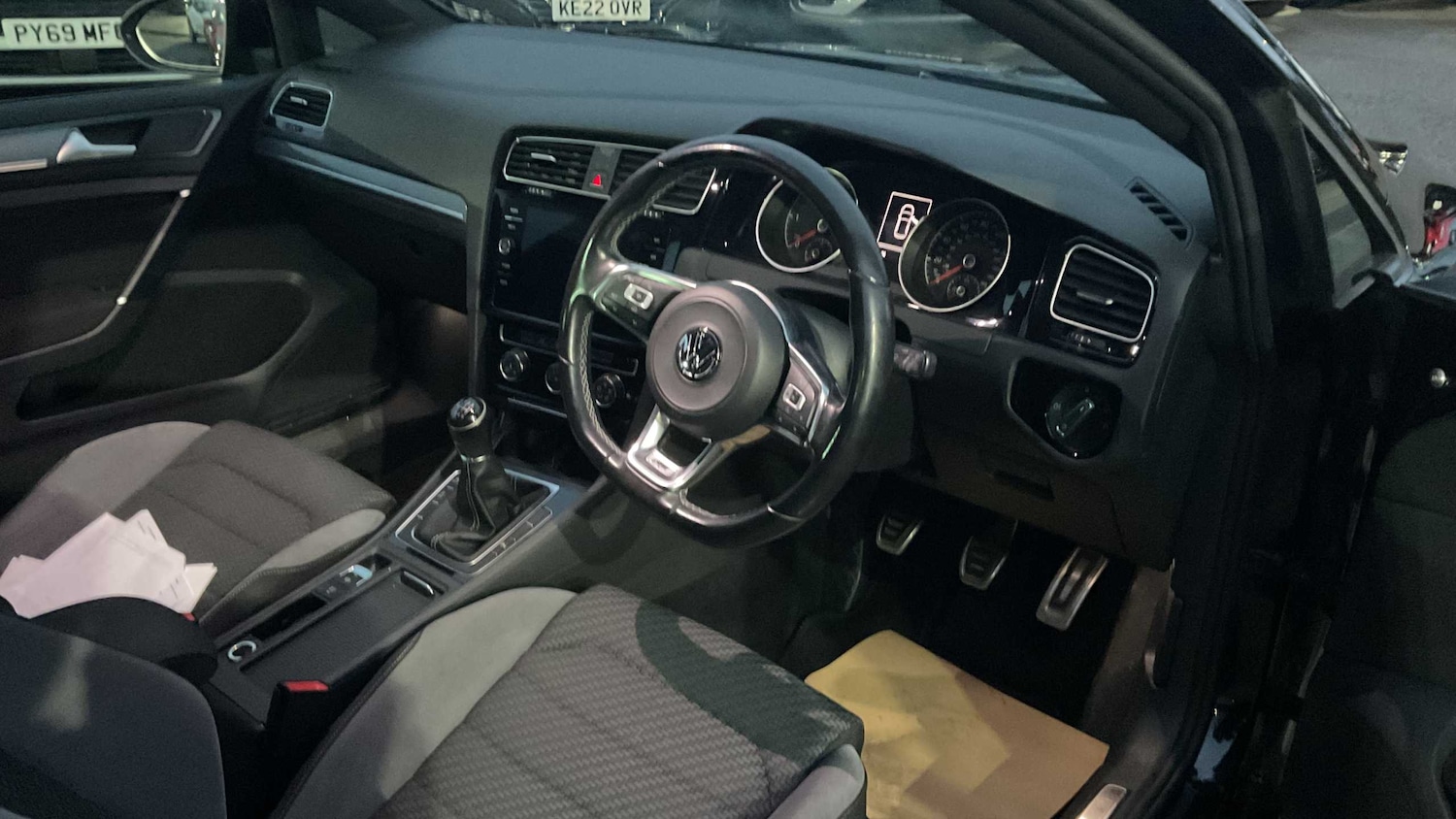 Used Volkswagen Golf 2018 for sale - 77123469: Photo 11