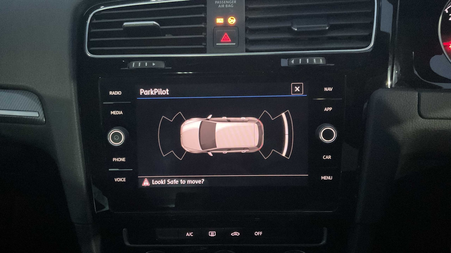 Used Volkswagen Golf 2018 for sale - 77123469: Photo 16