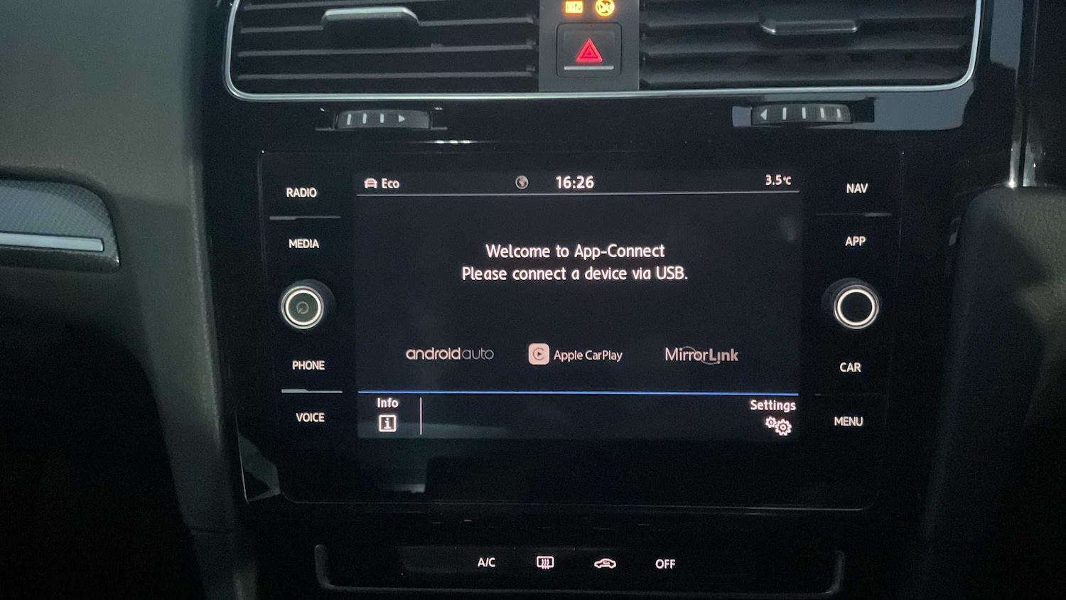 Used Volkswagen Golf 2018 for sale - 77123469: Photo 18