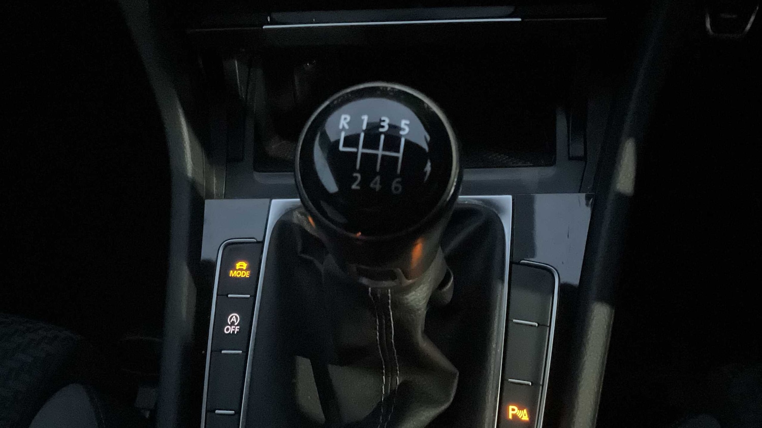 Used Volkswagen Golf 2018 for sale - 77123469: Photo 21