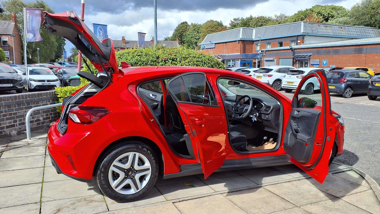 Used Ford Focus 2022 for sale - 75812675: Photo 9