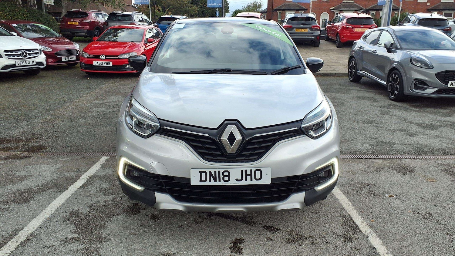 Used Renault Captur 2018 for sale - 76501895: Photo 2