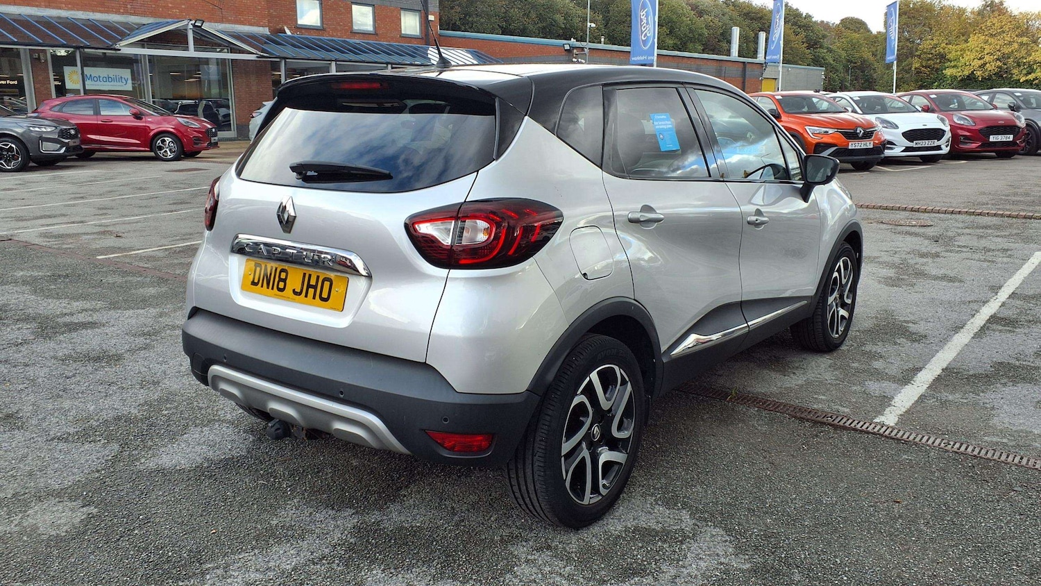 Used Renault Captur 2018 for sale - 76501895: Photo 7