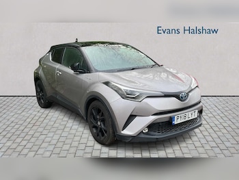 Used Toyota C-HR 2018 for sale - 76967860: Photo