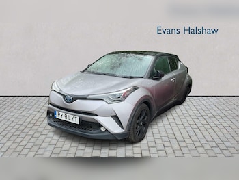 Used Toyota C-HR 2018 for sale - 76967860: Photo