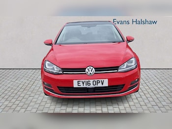 Used Volkswagen Golf 2016 for sale - 77913840: Photo
