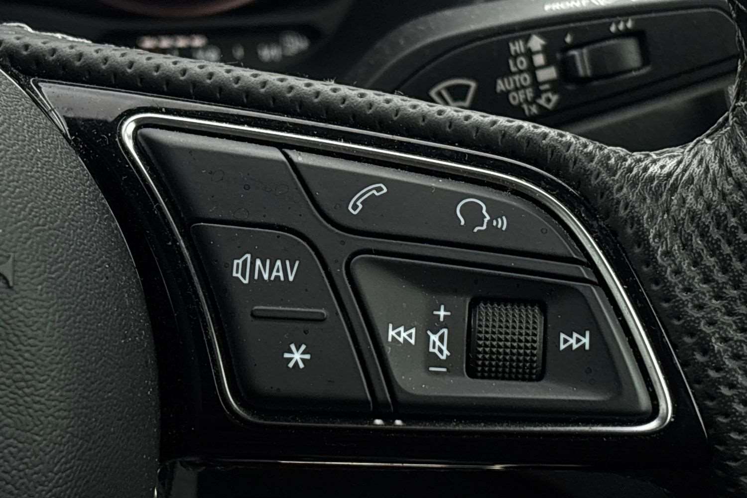 Used Audi Q2 for sale - 77472680: Photo 17