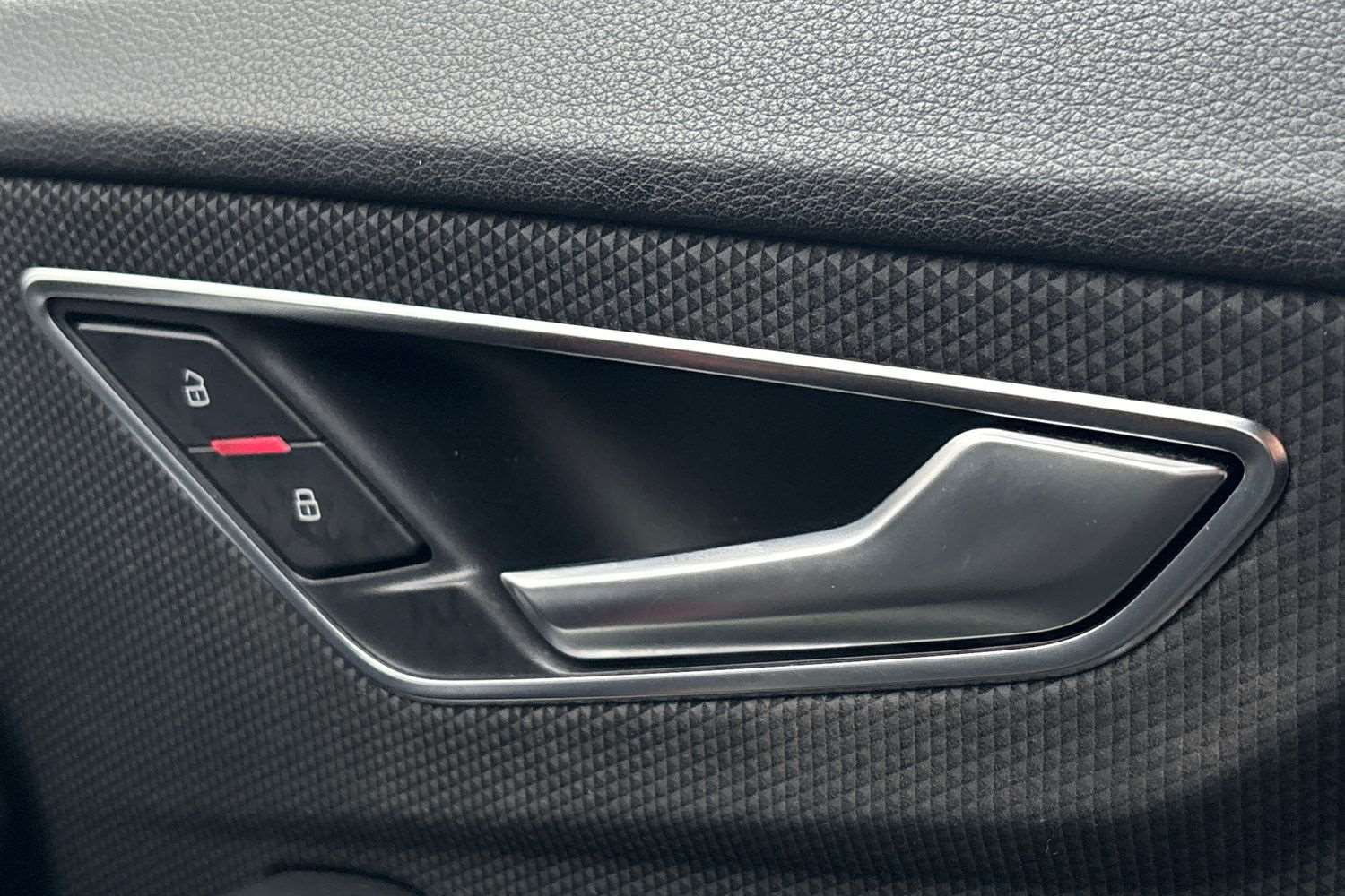 Used Audi Q2 for sale - 77472680: Photo 23