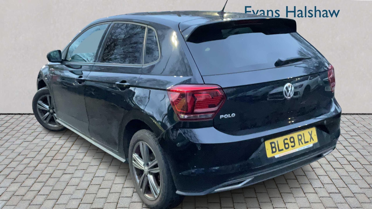 Used Volkswagen Polo 2019 for sale - 77316446: Photo 2