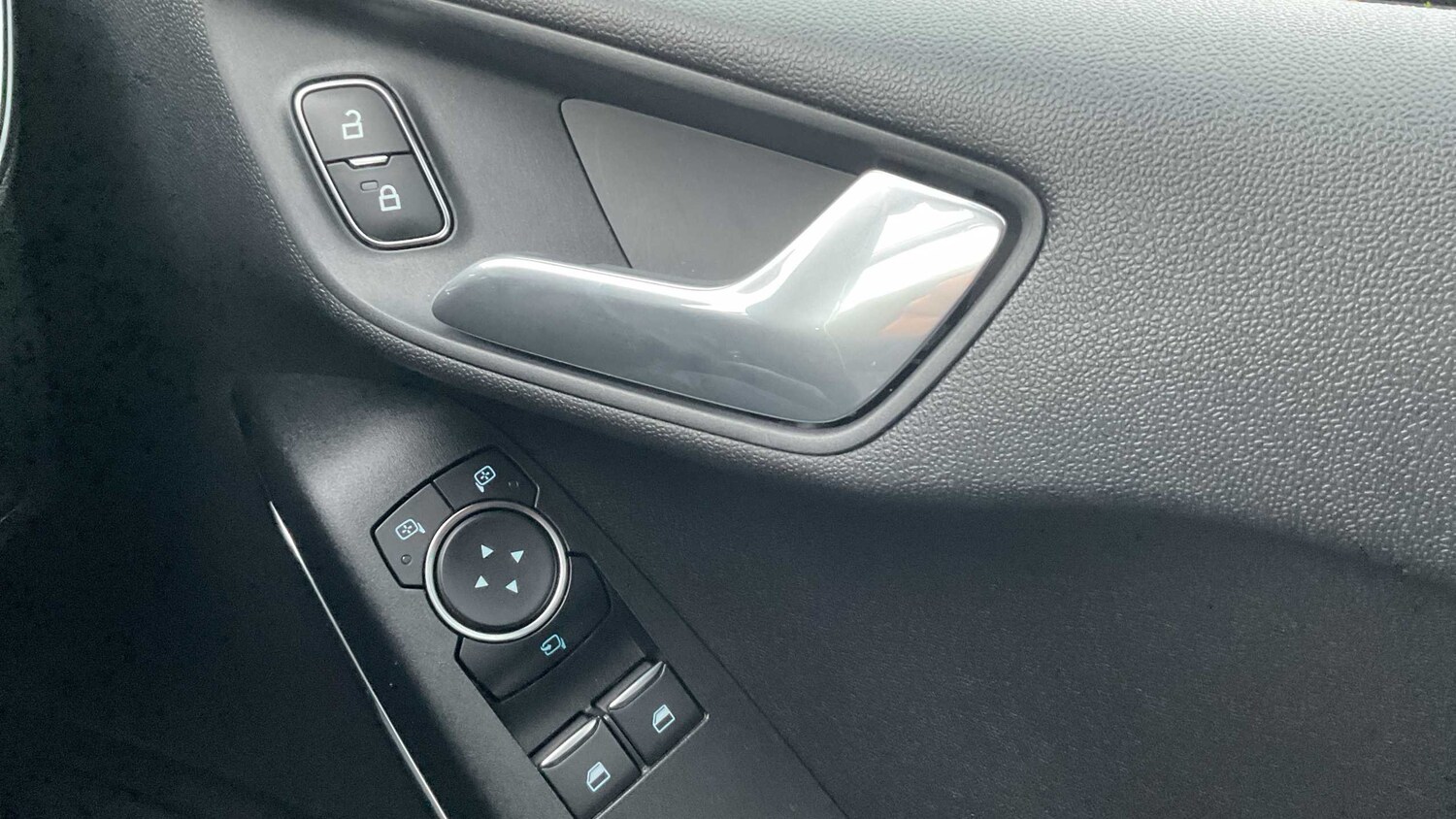 Used Ford Fiesta 2019 for sale - 76587576: Photo 18